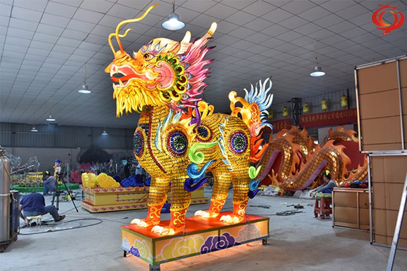 药瓶彩灯，麒麟元素主题花灯
